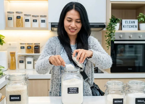 Dapur Bersih dan Higienis: Tips Menyimpan Tepung Terigu agar Terhindar dari Kutu cover